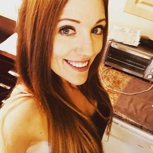 Meet your Posher, Leslie